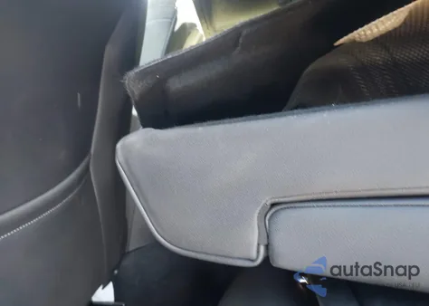 2018 Buick Regal Sportback Essence z USA, uszkodzony, nr VIN W04GR6SX6J1143509